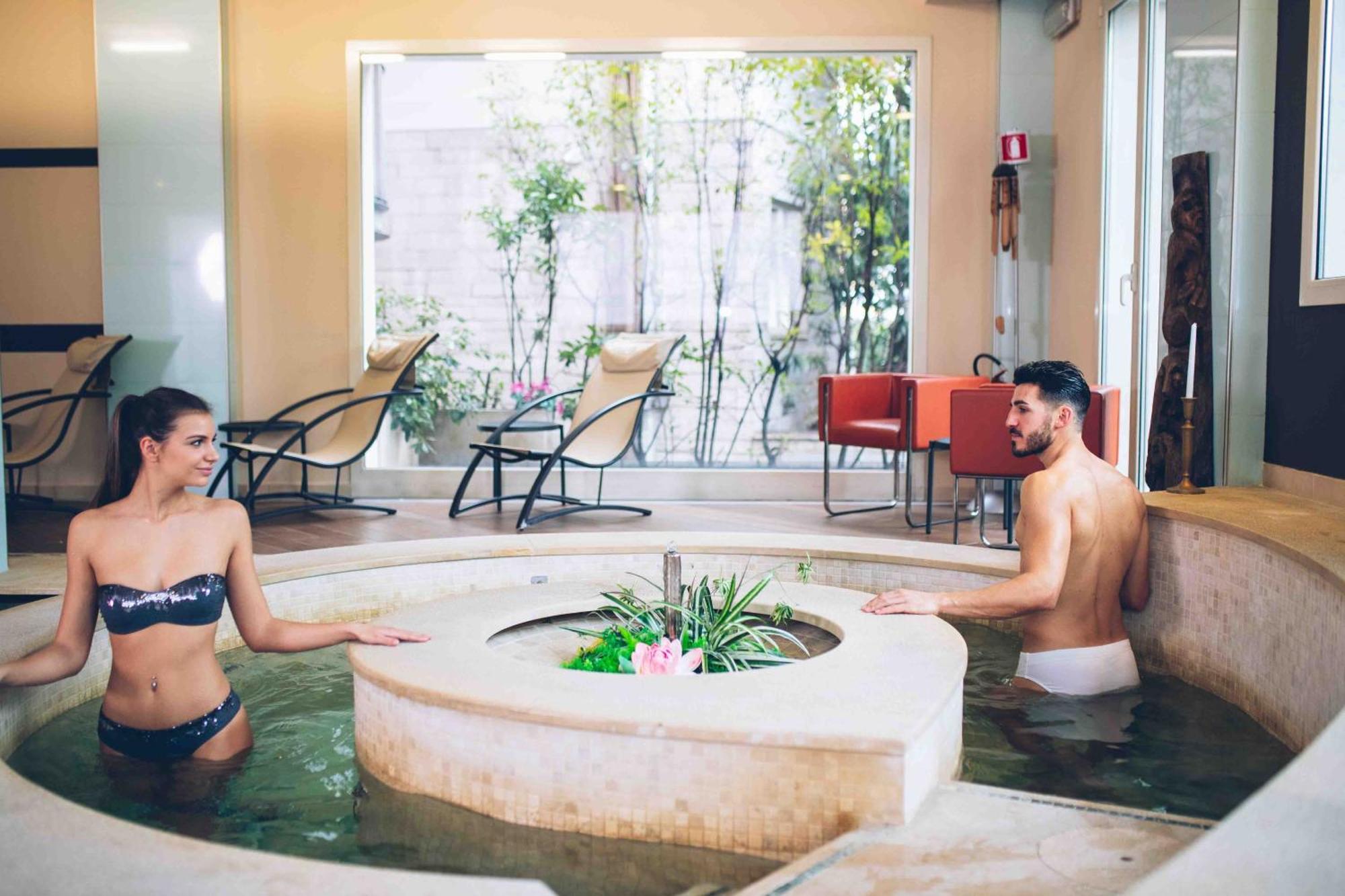 Rizzi Aquacharme Hotel & Spa Boario Terme Exterior foto